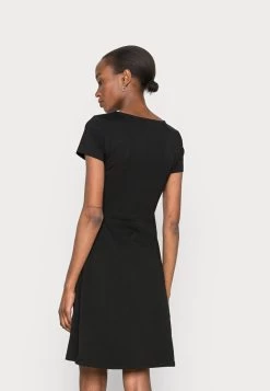 Anna Field Jerseykleid - Black 8 Anna Field Jerseykleid - Black -Anna Field Angebote Store 12a0ce03b5a24cfd9900404d990ba9e8