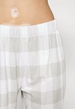 Anna Field Nachtwäsche Set - Grey 11 Anna Field Nachtwäsche Set - Grey -Anna Field Angebote Store 31a9a407178c4f05914d8c27cbb3ccb6