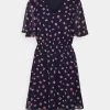 Anna Field V-NECK SLEEVE DRESS - Freizeitkleid - Dark Blue/pink