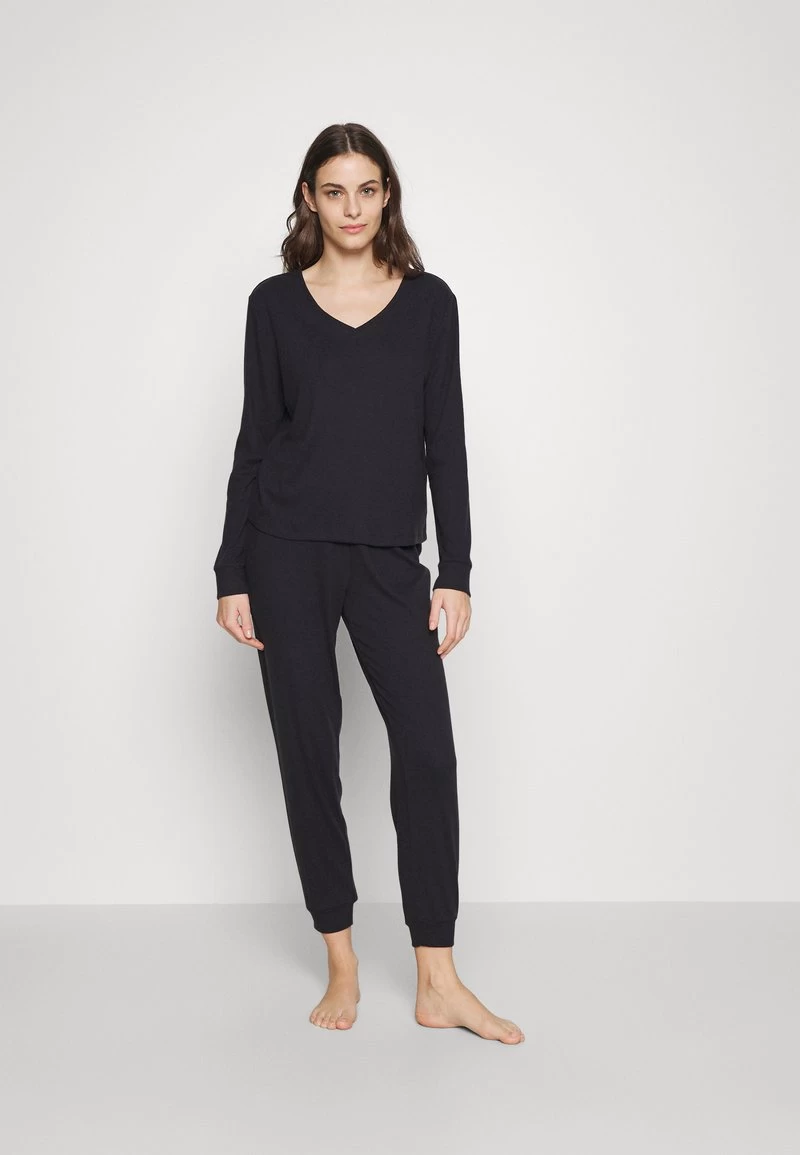 Anna Field Pyjama - Black 1 Anna Field Pyjama - Black