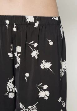 Anna Field SET - Pyjama - Black/offwhite 11 Anna Field SET - Pyjama - Black/offwhite -Anna Field Angebote Store 680d4776ce4e4f1ca7d216a1744c0b9a