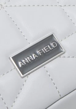 Anna Field Notebooktasche - Dark Grey 10 Anna Field Notebooktasche - Dark Grey -Anna Field Angebote Store 8acbc99194284b4f9b569a509ddb1de6