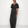 SHORT SLEEVE WRAP JUMPSUIT - Jumpsuit - Black