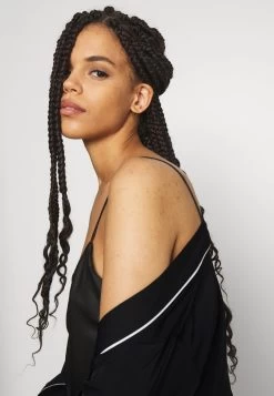 Anna Field AMANDA SATIN DRESSING GOWN - Bademantel - Black -Anna Field Angebote Store eed1478cfddd45b9a2232895a3abc79a